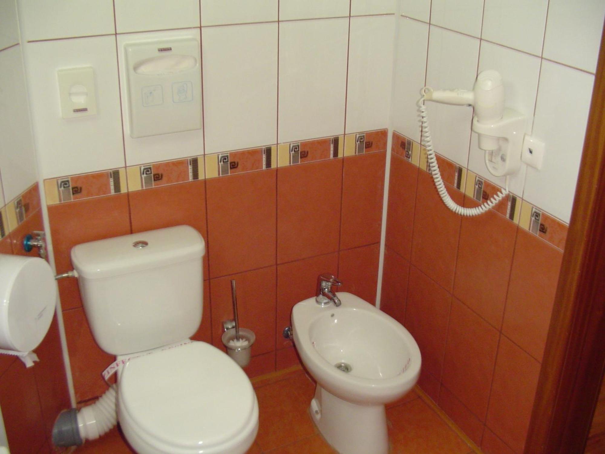 Hotel Europa Ploieşti Dış mekan fotoğraf